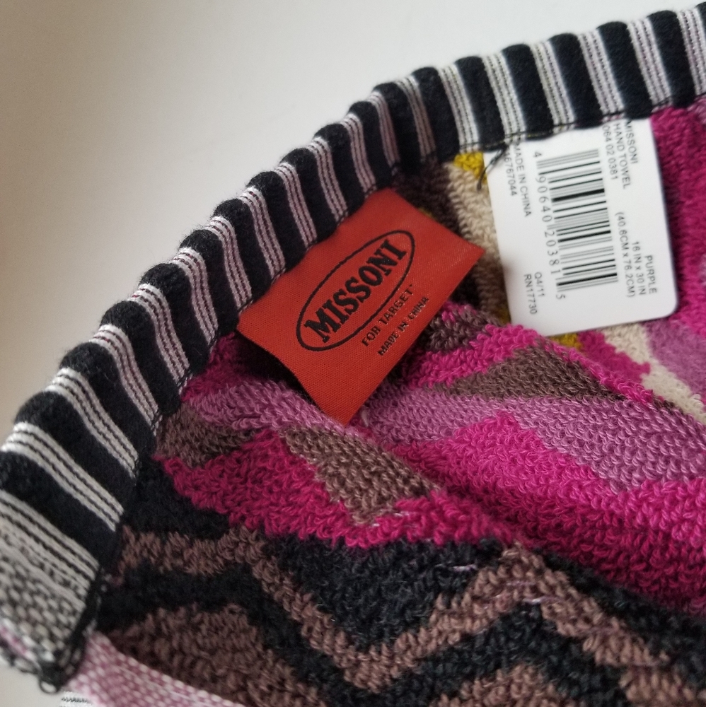 Missoni hand towel new - Picture 2 of 9